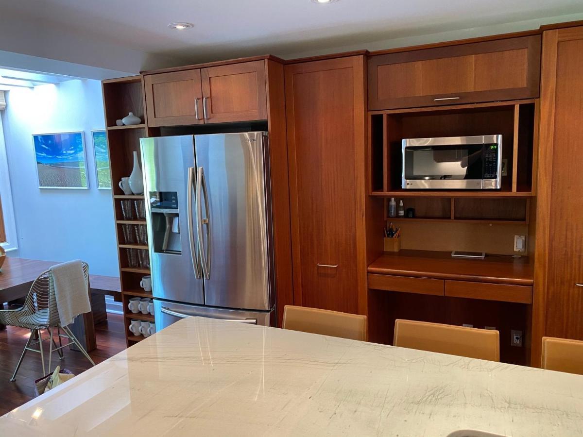 Superb Beach Home:Heated Pool-Hot Tub Open 365Days Торонто Экстерьер фото